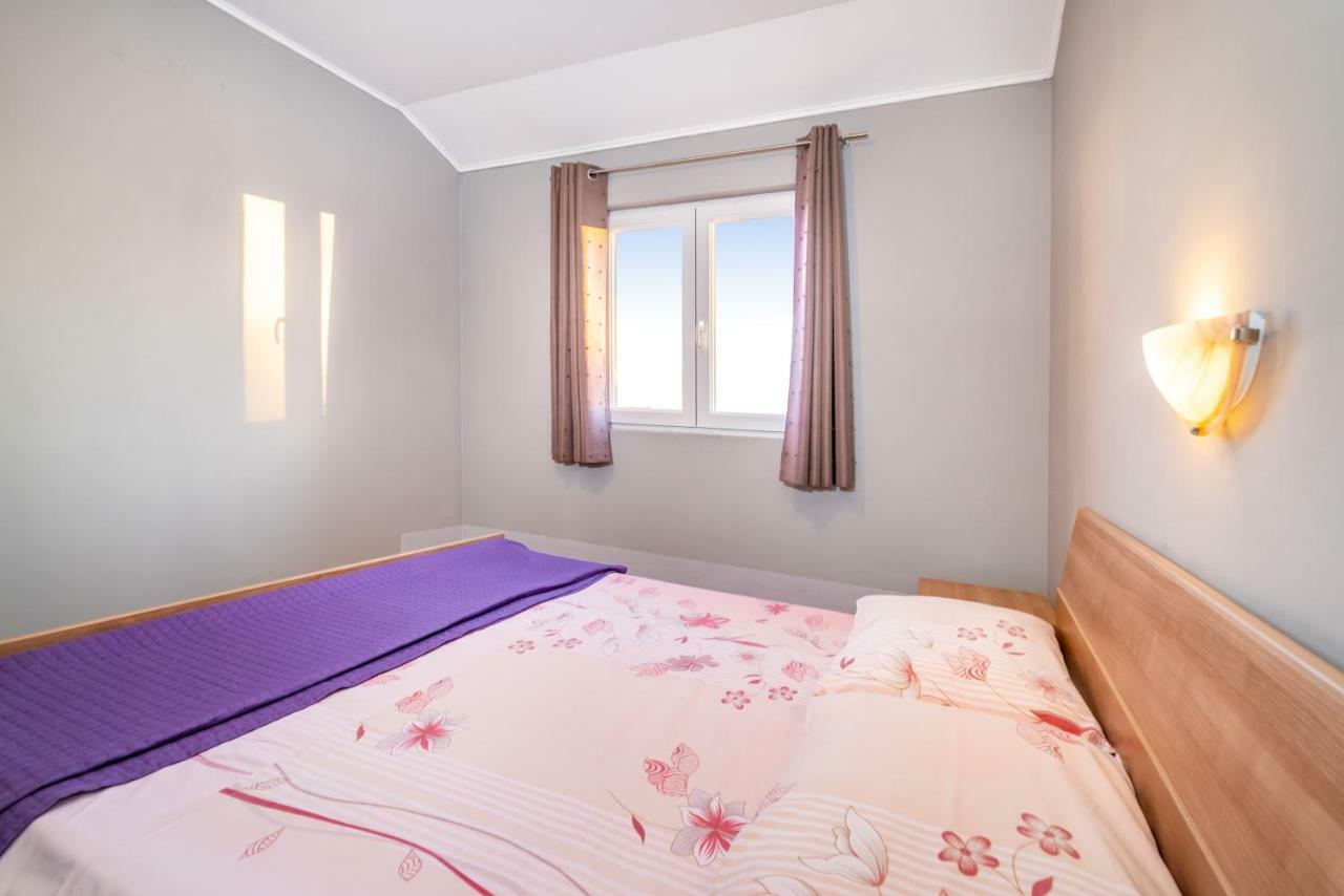Apartment Adrian Biograd Na Moru Exterior photo