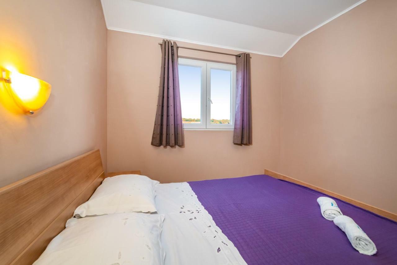 Apartment Adrian Biograd Na Moru Exterior photo