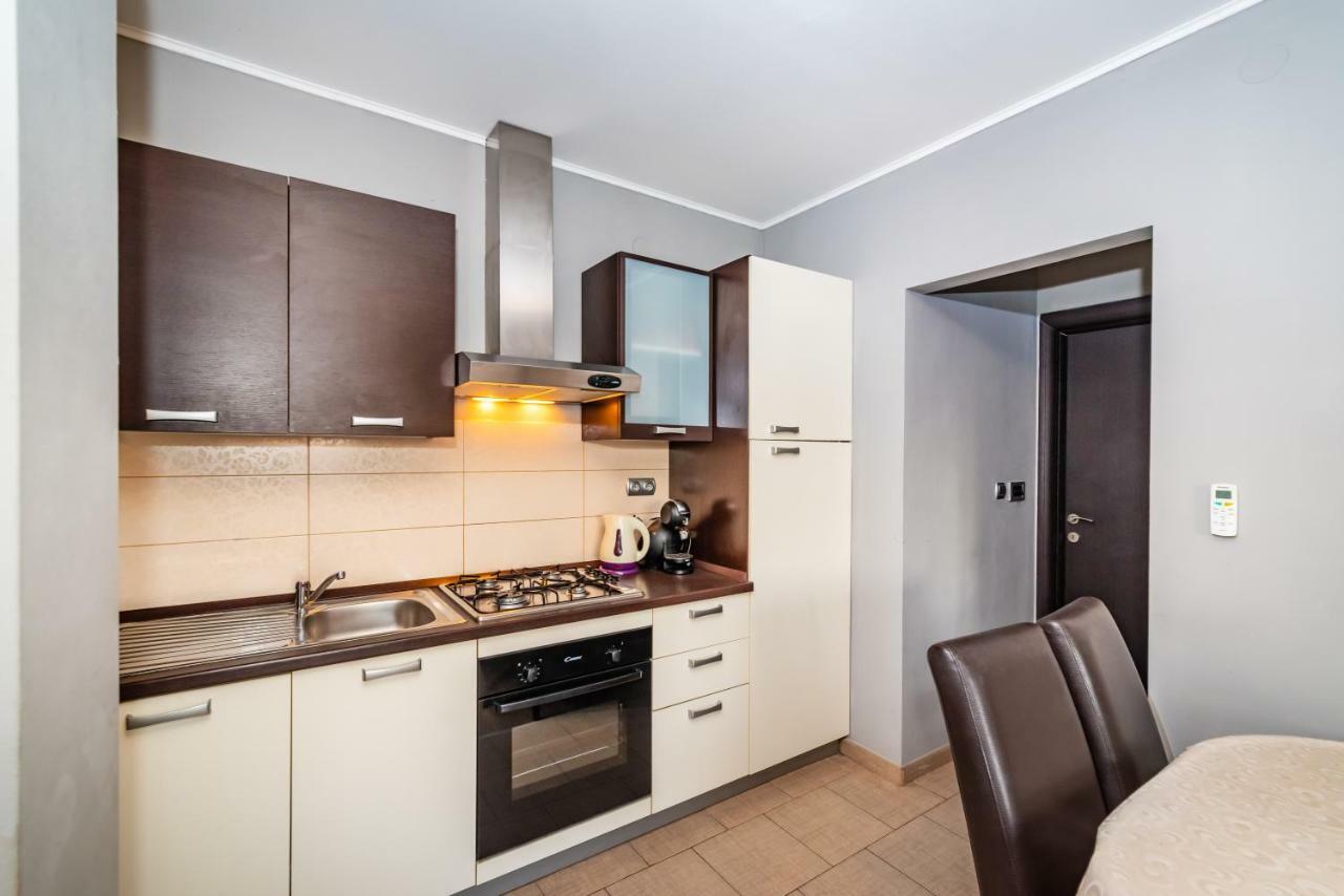 Apartment Adrian Biograd Na Moru Exterior photo